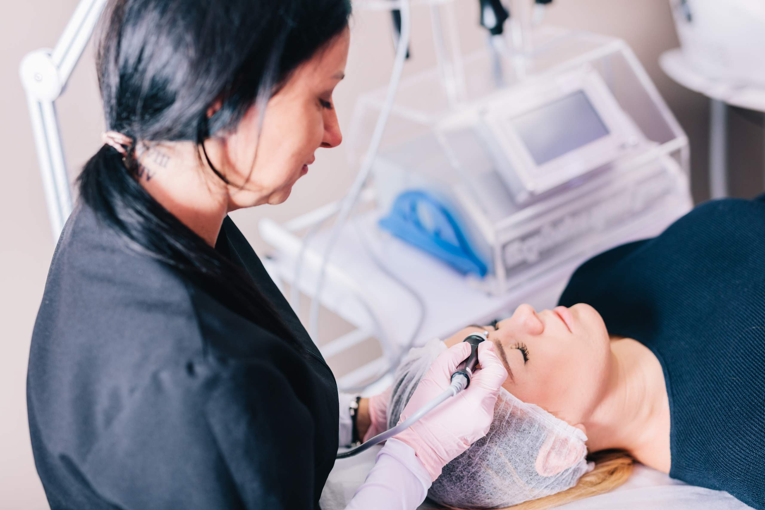 Active Ingredients: Everything Cosmetologists Need to Know About What’s Actually Working in Skincare
